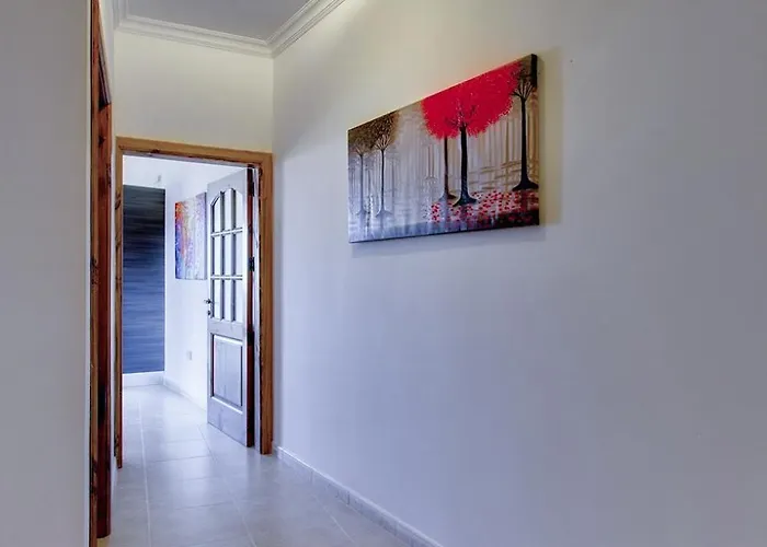 Cozy Apartment In St Paul\'S Bay